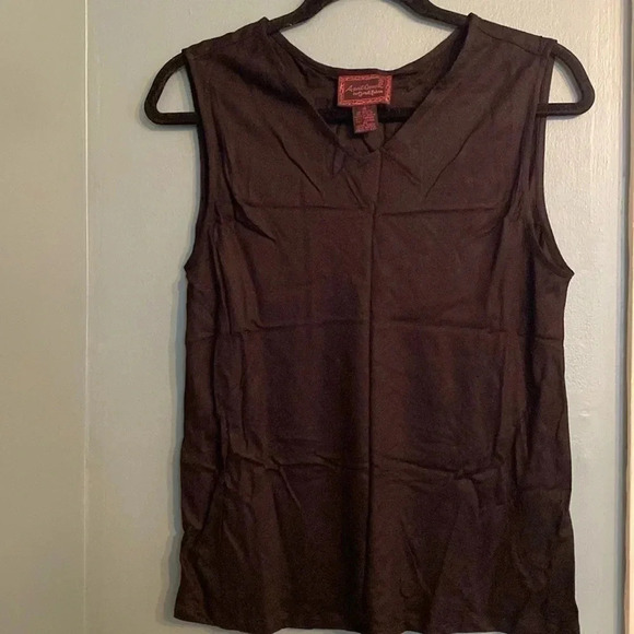 April Cornell basic black tank - v neck - sleeveless - size medium - like new - Picture 1 of 4